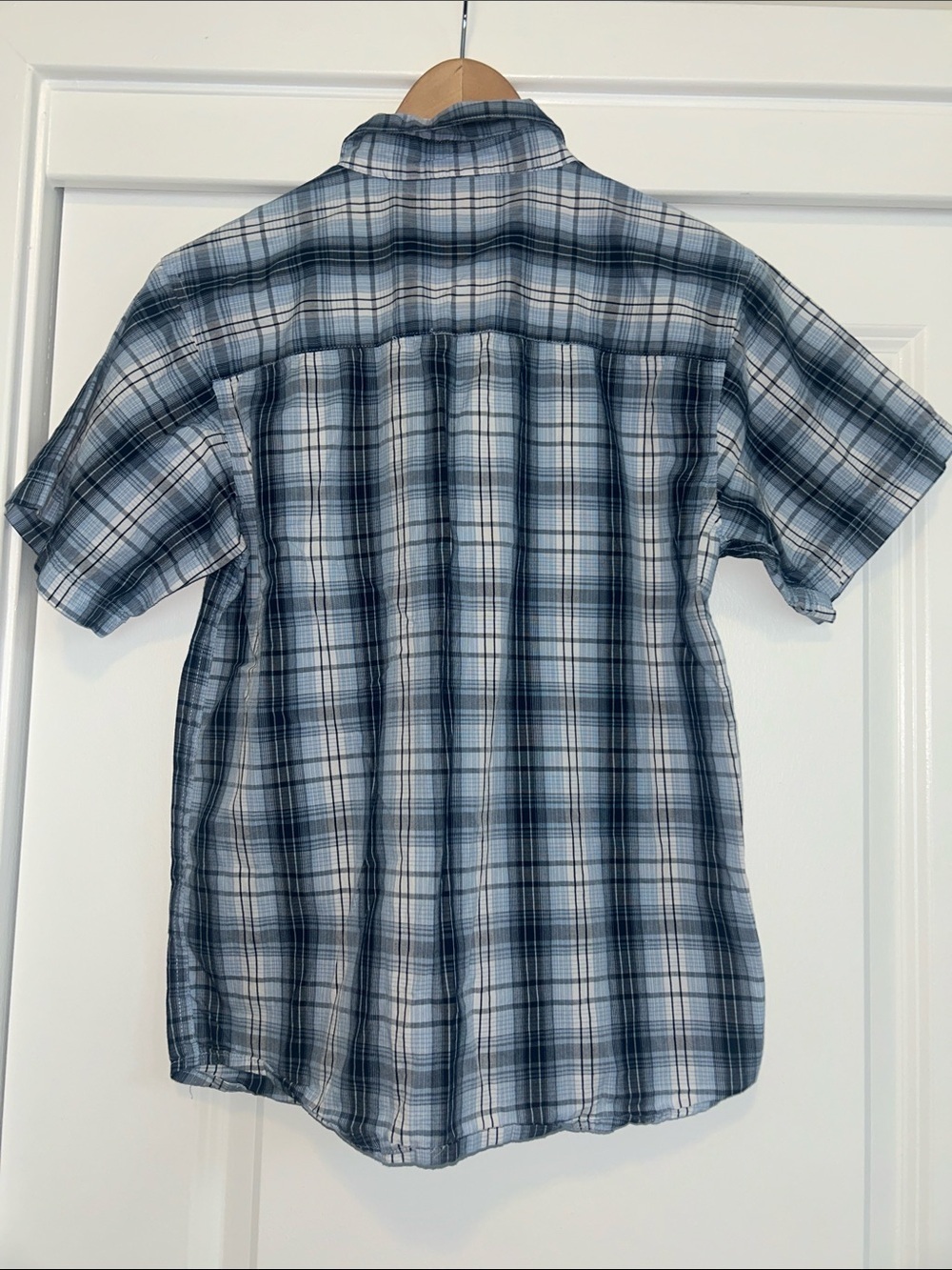 Faded Glory Blue Plaid Short-Sleeve Button-Down Shirt - Picture 5 of 5